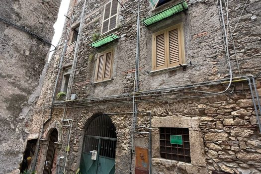 V 582 – Ferentino Via Torri Di Porta Sanguinaria